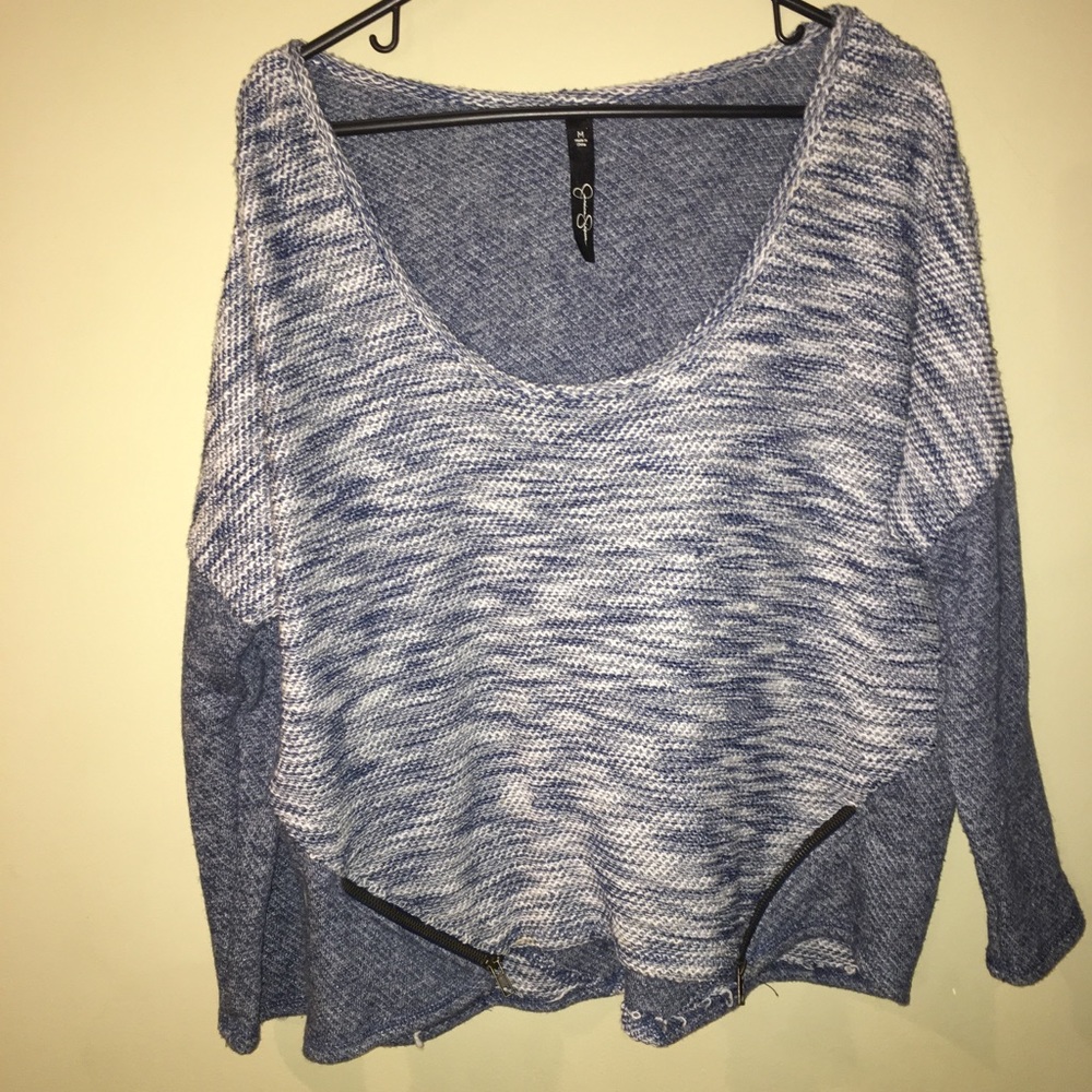 Jessica Simpson sweater